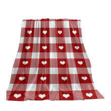 Coperta a forma di cuore per San Valentino, rossa e bianca