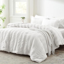 King Comforter Set White Seersucker 7-Piece