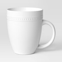 Cană cu mărgele, 473 ml, albă - Threshold: cană de cafea din porțelan, potrivită pentru cuptorul cu microunde și mașina de spălat vase,
