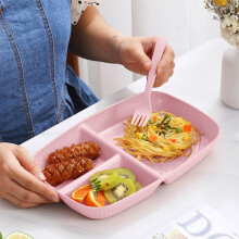 Assiettes carrées compartimentées 10 x 7 pouces, légères, en plastique rose, empilables, à trois compartiments.
