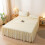 Falda de cama color beige liso con borde de algodón lavado 5