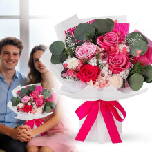 Blandad rosbukett med konserverade konstblommor, 1 st