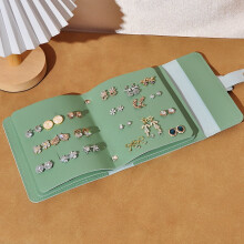 Stylish Compact Multi Functional Jewelry Roll Bag - Effortless Organization for Earrings & Necklaces - Secure Closure Travel Accessories Holder Green