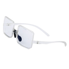 Gafas de billar de moda. Gafas para ver con claridad. Gafas para jugadores de billar que mejoran la experiencia de juego.