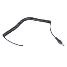 Câble d'alimentation flexible enroulé DC 5,5 x 2,5 mm pour appareils électroniques, supporte une puissance de 60 W et est compatible avec les