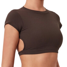 Hauts courts chics à manches courtes pour femmes avec dos ouvert – Coupe ajustée, parfaits pour le yoga et l'entraînement