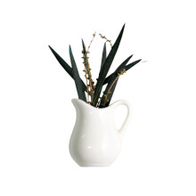Ceramic fridge magnet vase – handmade, strong hold, 1