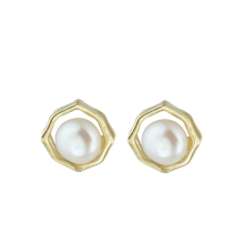 Hollow Out Alloy Pearl Stud Earrings for Women, Silver Needle with Natural Freshwater Pearl Elegant Fashion Jewelry Gift