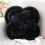 Coussin décoratif en peluche noire à nœud, 30 cm 1