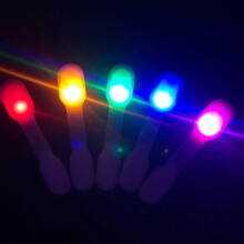 2Pcs Clip on Flashlights Magnetic LED Clip Lights for Outdoor Running and Safety Lighting