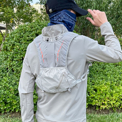 Hydration Backpack Reflective Pack for Travel Waterproof Hydration Backpack with Large Capacity for Running Camping Cycling method 2