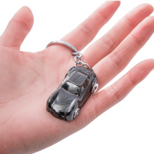 Portachiavi portatile in lega con miniatura di auto, design unici, ciondolo in metallo per un tocco di charme e individualità