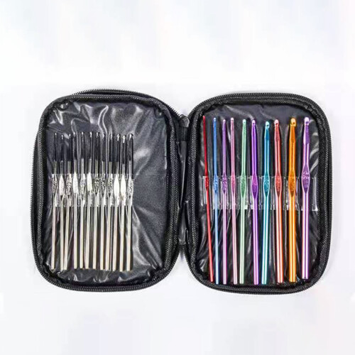 Smooth Crochet Hooks Set with Case - DIY Knitting Kit 2
