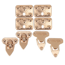 8Sets Mini Metallverschlüsse Gold DIY Für Puppen Schmuckbox