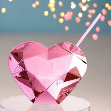 Gobelet en forme de cœur avec couvercle et paille – Gobelet disco/cocktail pour la Saint-Valentin, les fêtes tropicales et hawaïennes – 18 x
