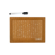 Houten spaarkluis met Target- en Numbers2000-logo.