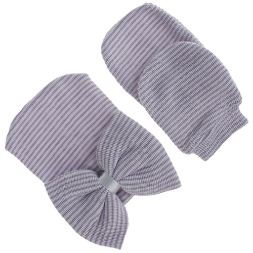 Bonnet Et Bébé En Laine Simple Et Stylé 1