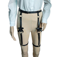Zwart PU Lederen Harness Voor Kousen Met Strik Eén Maat