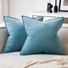Lot de 2 housses de coussin décoratives en velours bleu clair, carrées et douces, pour canapé, chambre ou voiture (45 x 45 cm).