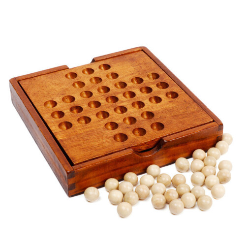 Wooden Solitaire Board Cognitive Chess Educational Intellectual Strategy Games 1