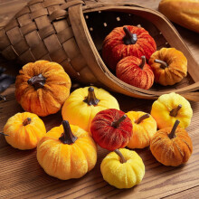 Mini citrouilles en velours, lot de 12 fausses décorations d'automne (orange et jaune), idéales pour Halloween et Thanksgiving, et compatibles avec