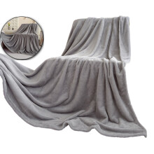 Coperta in pile 150x200 cm, tinta unita, calda.