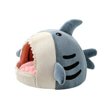 Kattbädd i hajform med halkfri botten och tvättbar