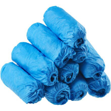 Alfombrilla de ratón ergonómica con soporte para la muñeca y base antideslizante.
