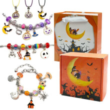 Halloween Advents Kalender 2024 Meisjes DIY Armband Maken Kit voor Kinderen Volwassenen Halloween Aftelkalender Cadeaus