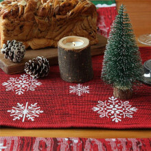 Christmas Table Runner, Snowman-Winter Table Runner for Kitchen Dining Christmas Decor for Home Party Table Decor