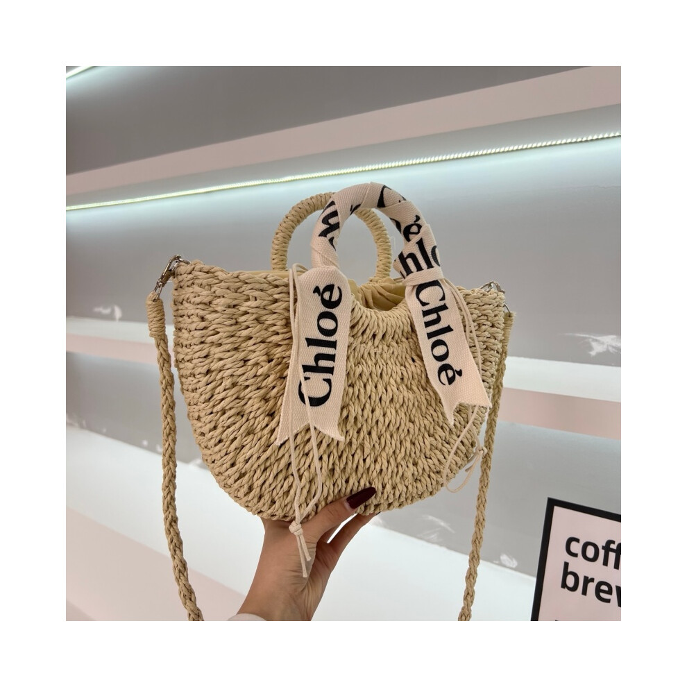 (White) Natural straw bag