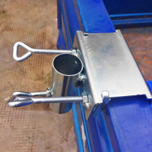 Parasol Fixed Clip Patio Umbrella Holder Clamp Umbrella Clamp Deck Umbrella Holder for Beach Fences Chair Courtyard Use