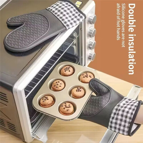 Silicone Insulating Gloves Anti-Scalding in High-Temperature Kitchen Kitchen Baking Gloves 2