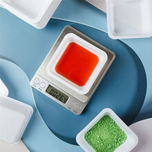 250 Pack Weigh Boats Medium 100Ml Square Disposable Plastic Trays for Scale Anti Static Plastic Pan Lab Weighing Dishes