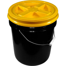 Black 5 Gallon 90 mil Bucket with Gamma Seal Lid (Yellow)