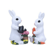 2Pcs Easter Themed Rabbit Sculpture Resin Art Piece For Table