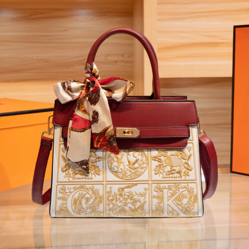 Exklusive, bestickte Tasche, elegante Handtasche 1