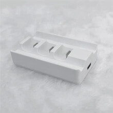 For Pico4 Tracker Charger, Charging Base Bracket, with Multiple Charging Port Bracket VR Accessories 3 Port