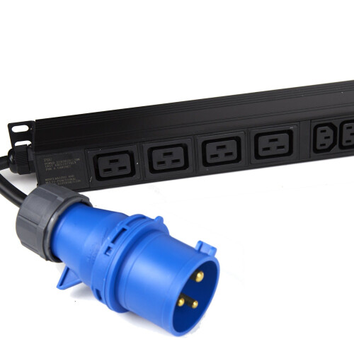 kenable PDU COMBO 4 x C19 Sockets 20 x C13 IEC Sockets to 32A Commando Vertical Unit 3m