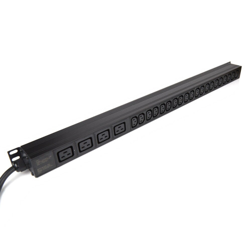 kenable PDU COMBO 4 x C19 Sockets 20 x C13 IEC Sockets to 32A Commando Vertical Unit 3m 1