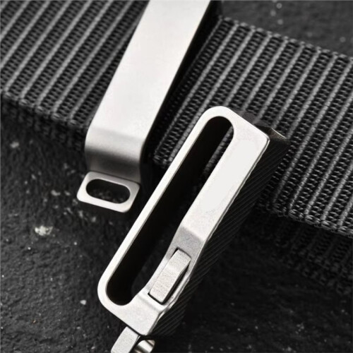EDC Titanium Alloy Quick Release Key Ring Keychain Belt Buckle EDC Multi -Tools 2