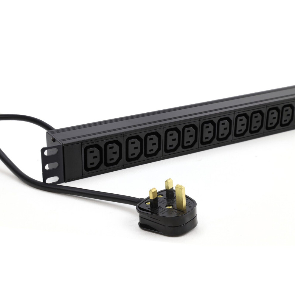 Kenable Pdu Iec C13 Sockets 16 Way With Uk Plug Power Distribution Unit Horizontal 1.8M
