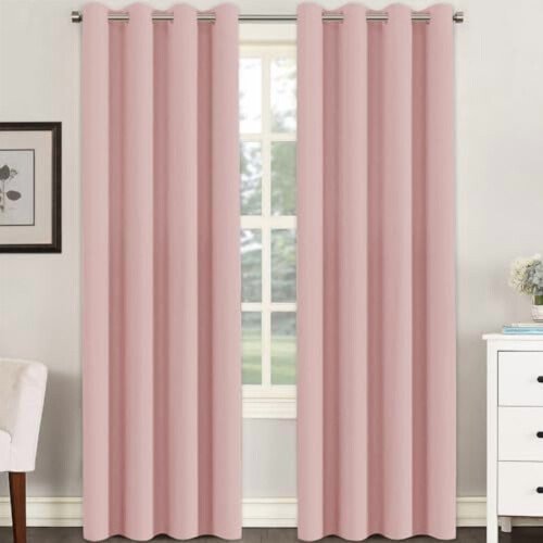 Cortina blackout rosa bebê com ilhós térmicos de 52x96 polegadas (132x244 cm).