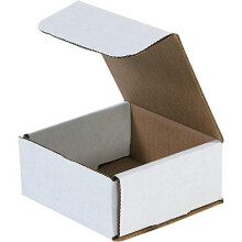 BMLR1 4 3/8"L x 4 3/8"W x 2"H, White (Pack of 50)
