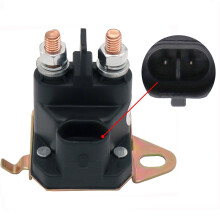 12V startovací solenoid pro sekačky s nulovým poloměrem otáčení Gravely 04781700