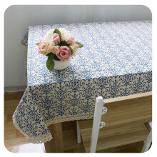 Vintage Blue-White Cotton-Linen Tablecloth 55x87 in