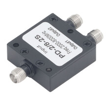 Splitter RF da 2-8 GHz con bassa perdita e alta isolamento, ideale per configurazioni radio con antenna