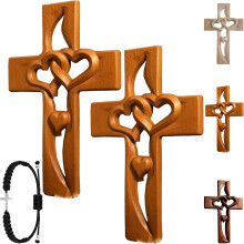 Croix en bois sculptée à la main avec des cœurs entrelacés