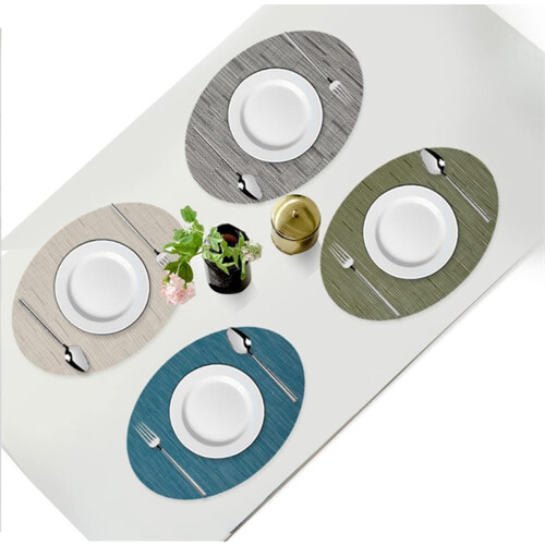 Wedge Placemats Set – PVC & Polyester, 4 Pack, 45 x 30 cm 2