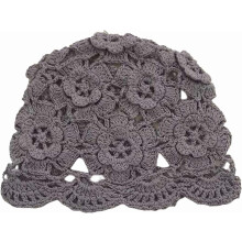 Gorro feminino de algodão com crochê floral estilo Y2K para o verão.